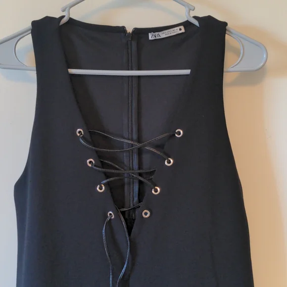 Lace up Boxy Zara romper dress - Picture 1 of 6